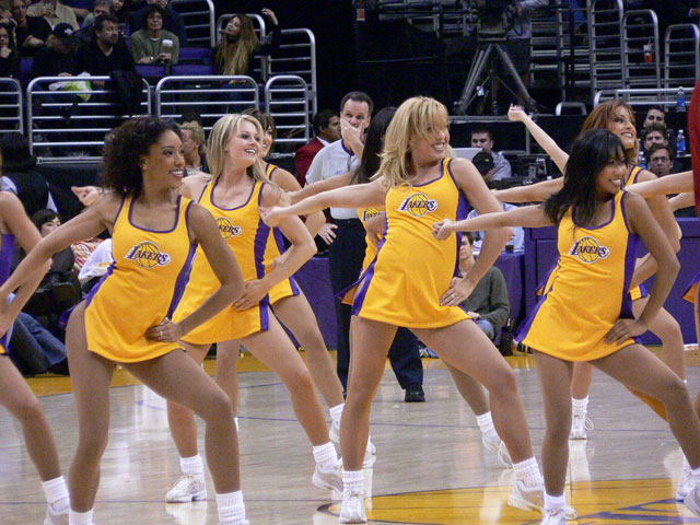 写真：Laker Girls！